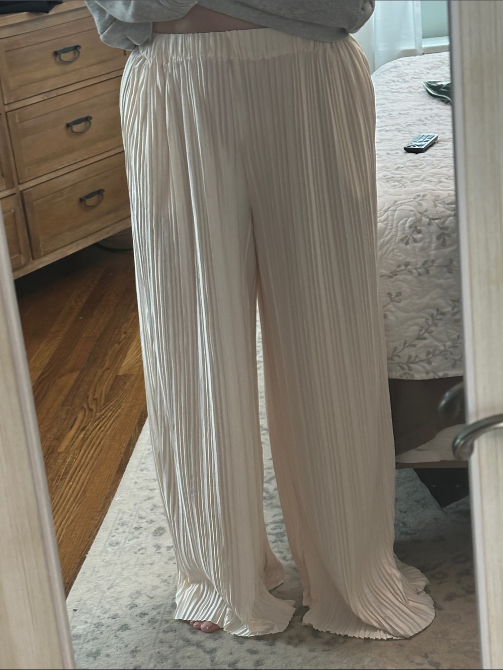 Commense Cream Pleated Wide Leg Pants